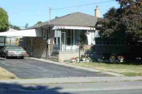 1507 Pharmacy Avenue photo 1