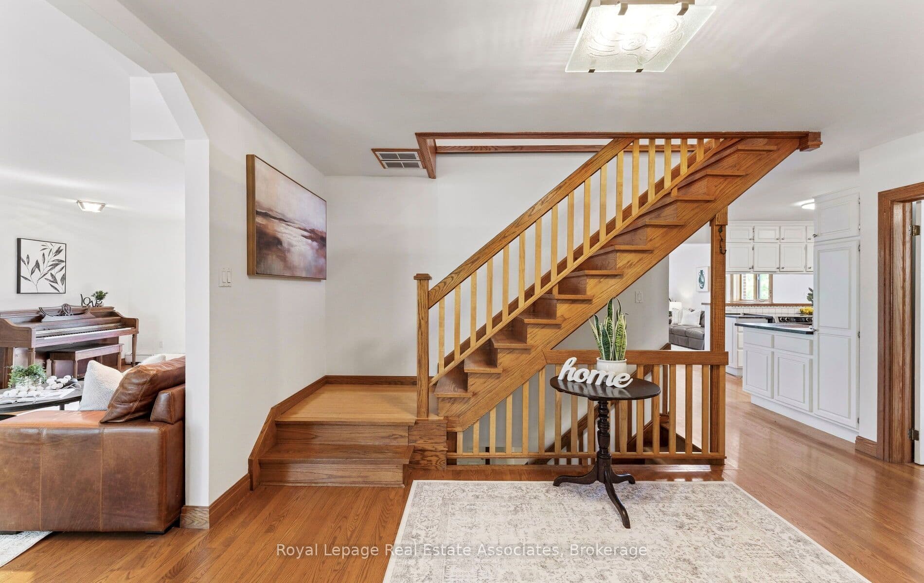 30 Theodore Drive photo 1