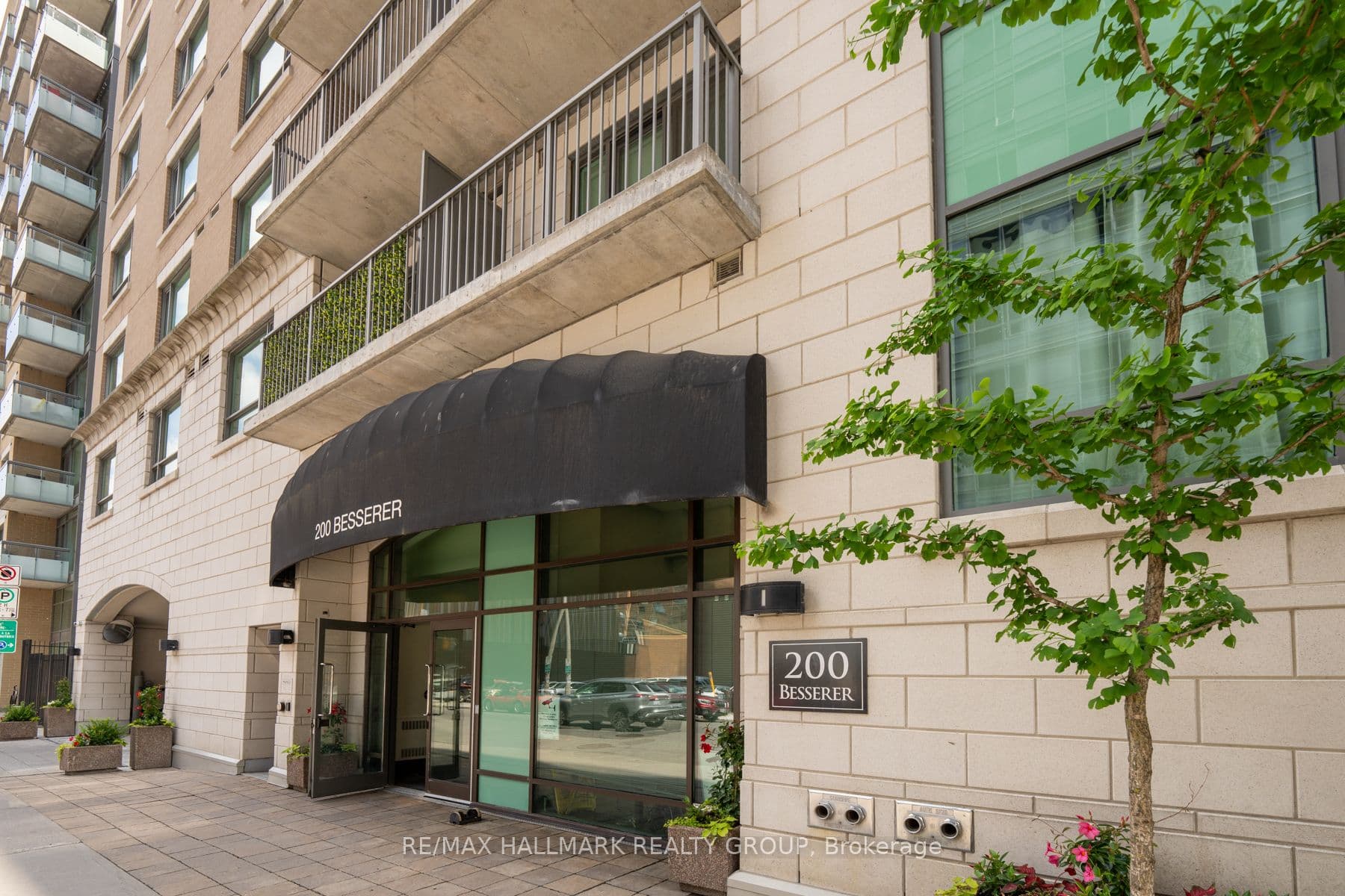 Unit 1007 200 Besserer Street photo 1