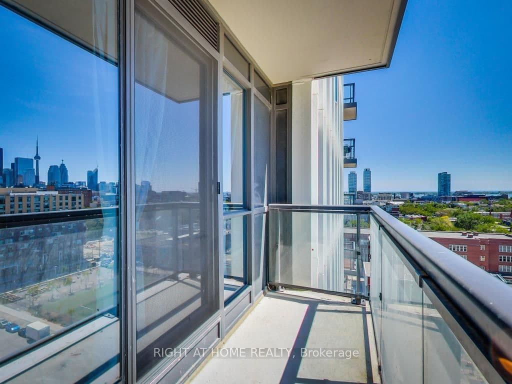Unit 1307 55 Regent Park Boulevard photo 1