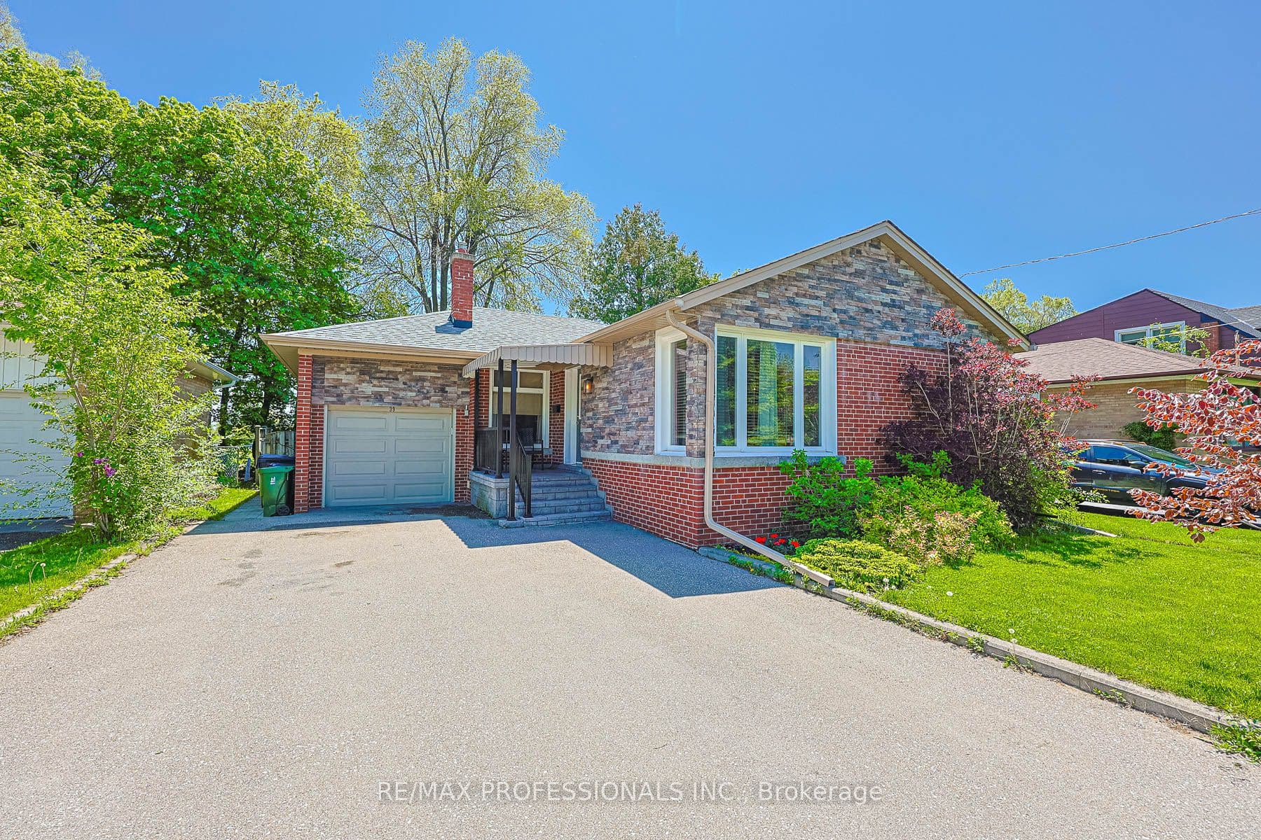 39 Sealcove Drive photo 1