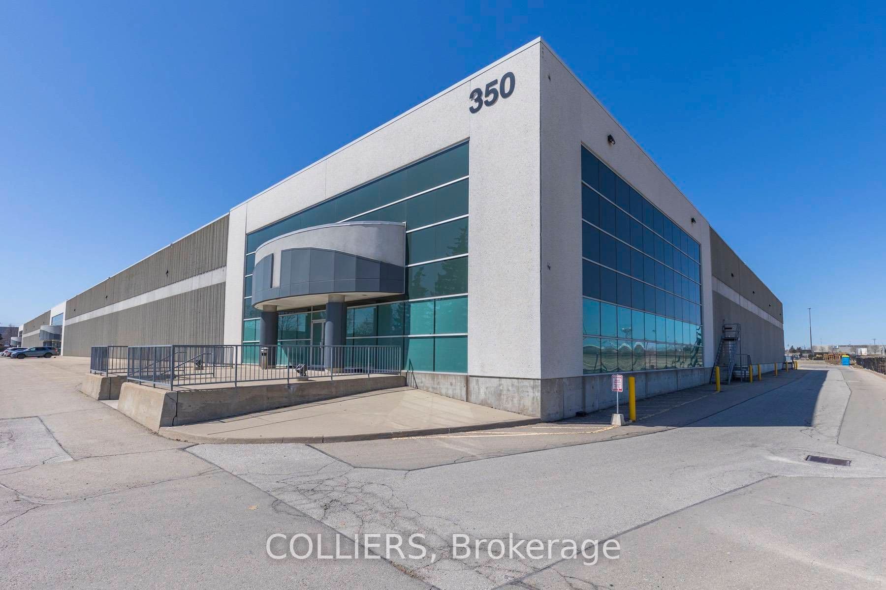Unit Unit B 350 Parkhurst Square photo 1