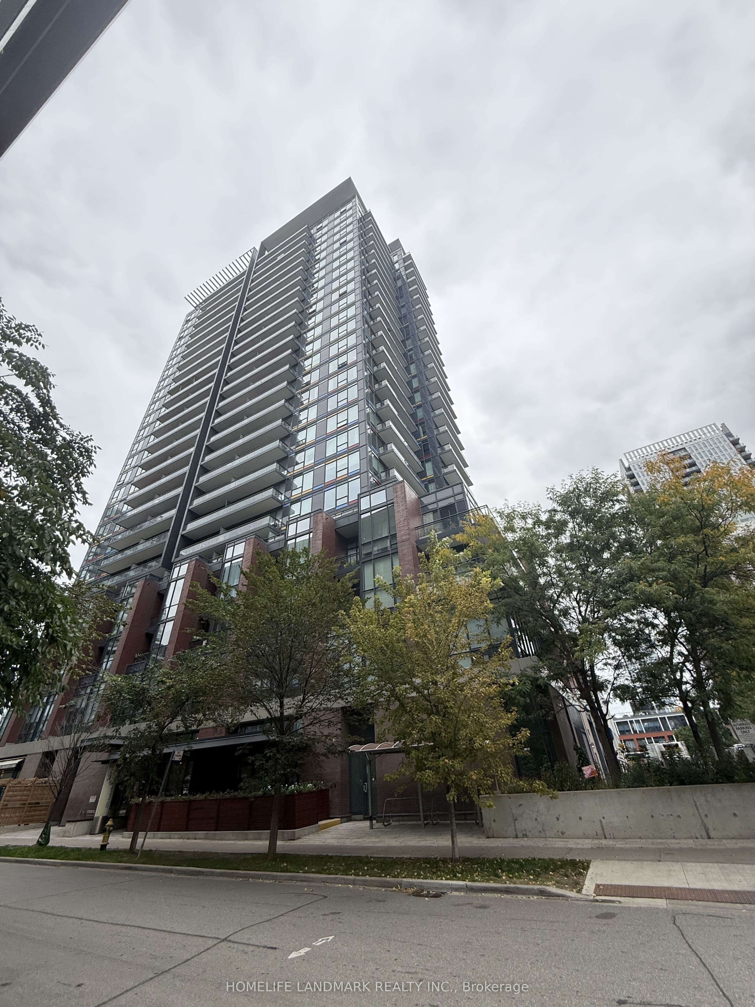 Unit 1901 225 Sackville Street photo 1
