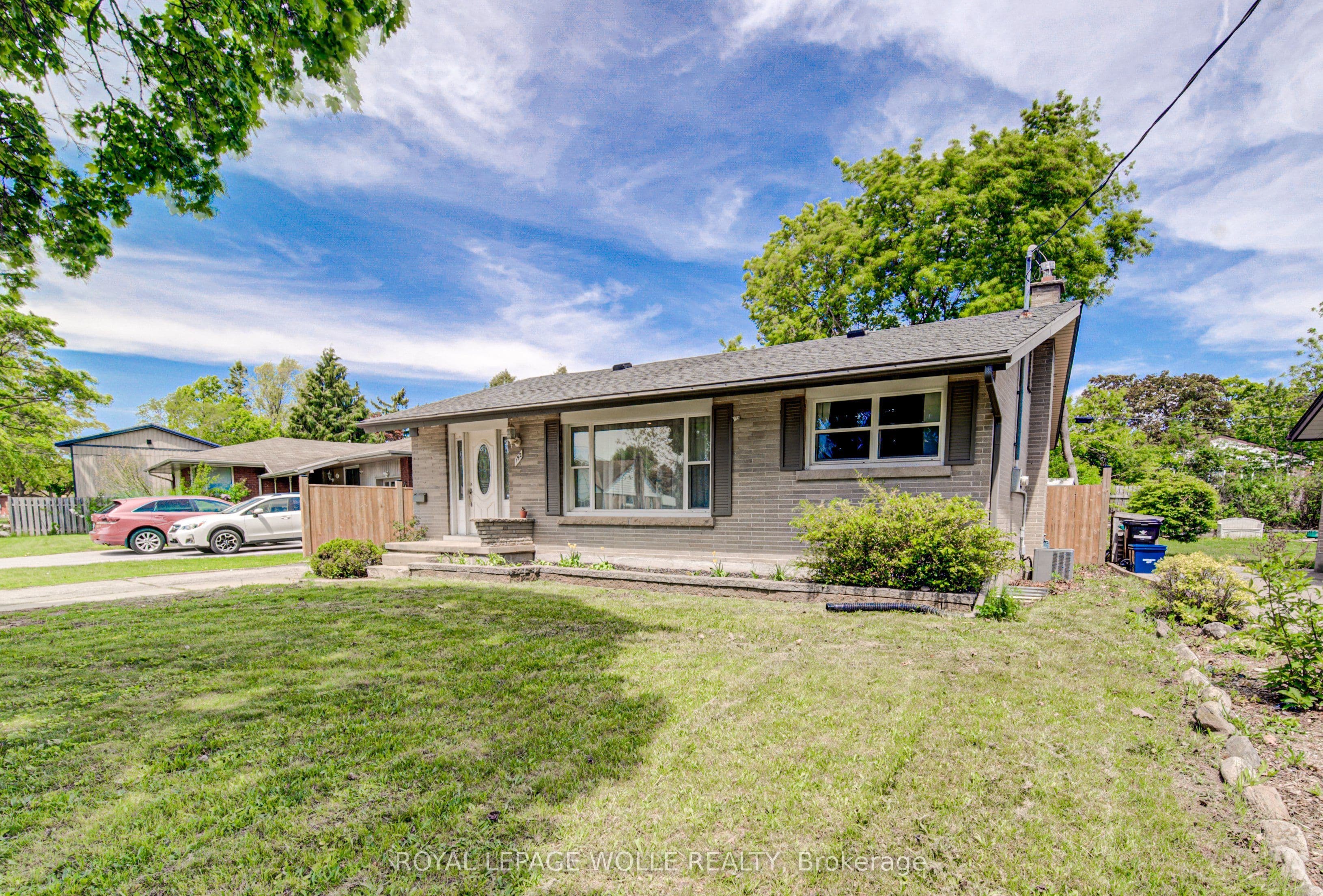 152 Clark Avenue photo 1