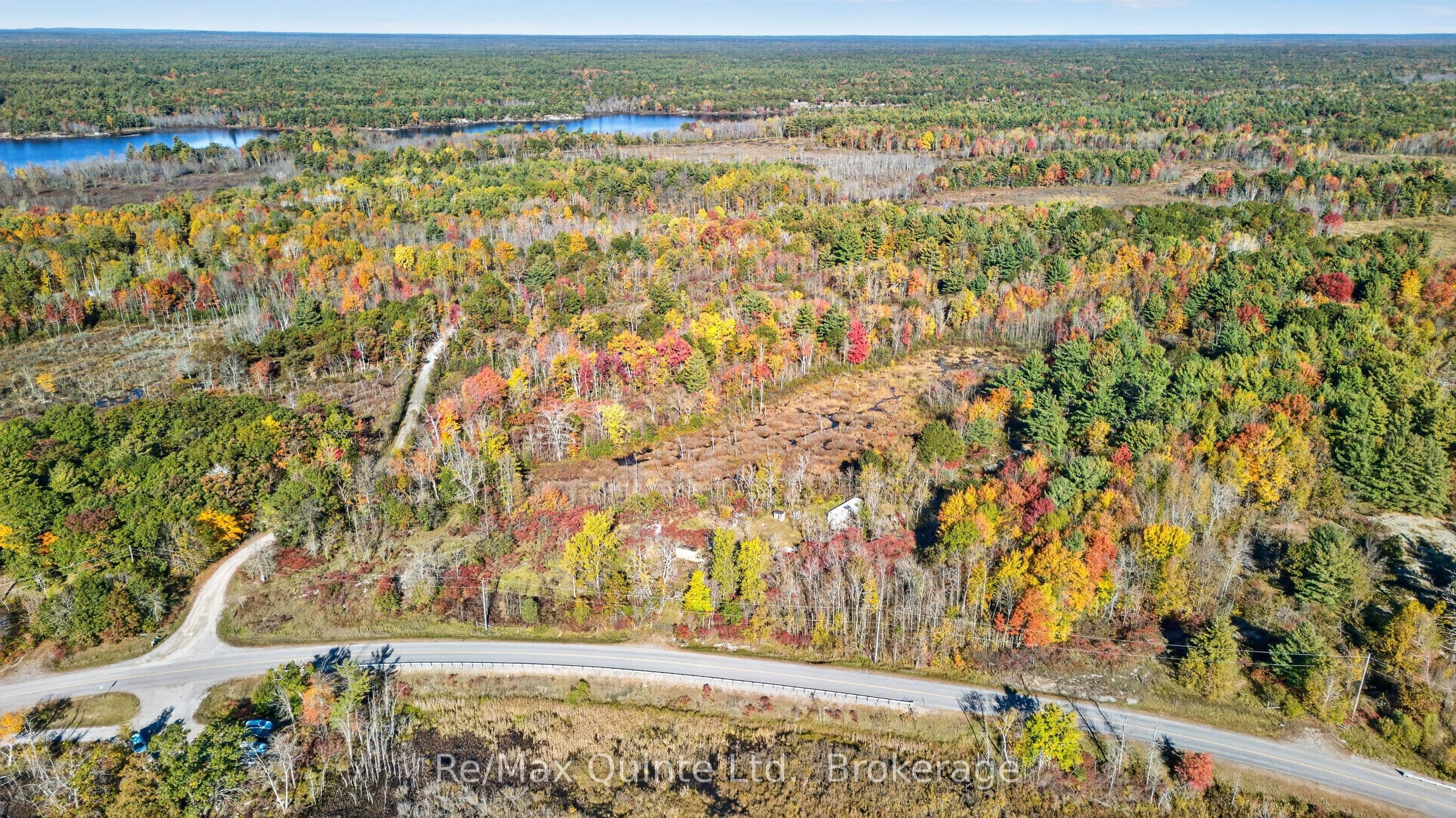 87 Gull Creek Lane photo 1