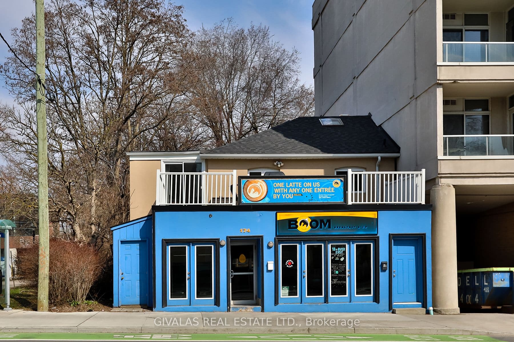 174 Eglinton Avenue photo 1
