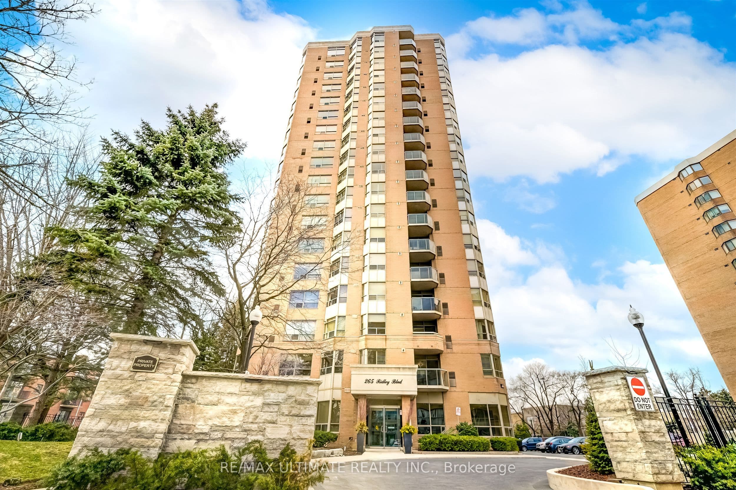 Unit 1605 265 Ridley Boulevard photo 1