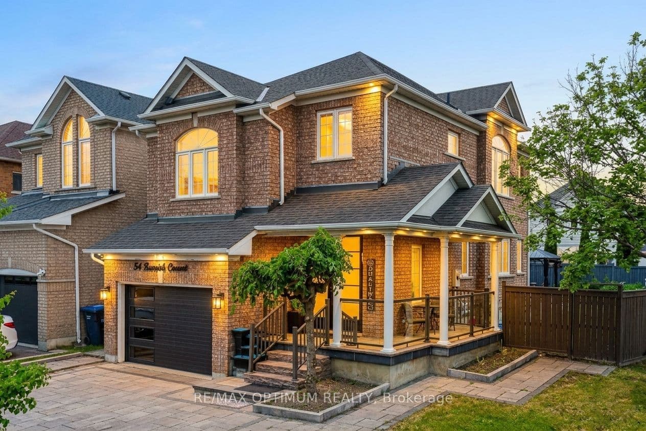 54 Bramoak Crescent photo 1