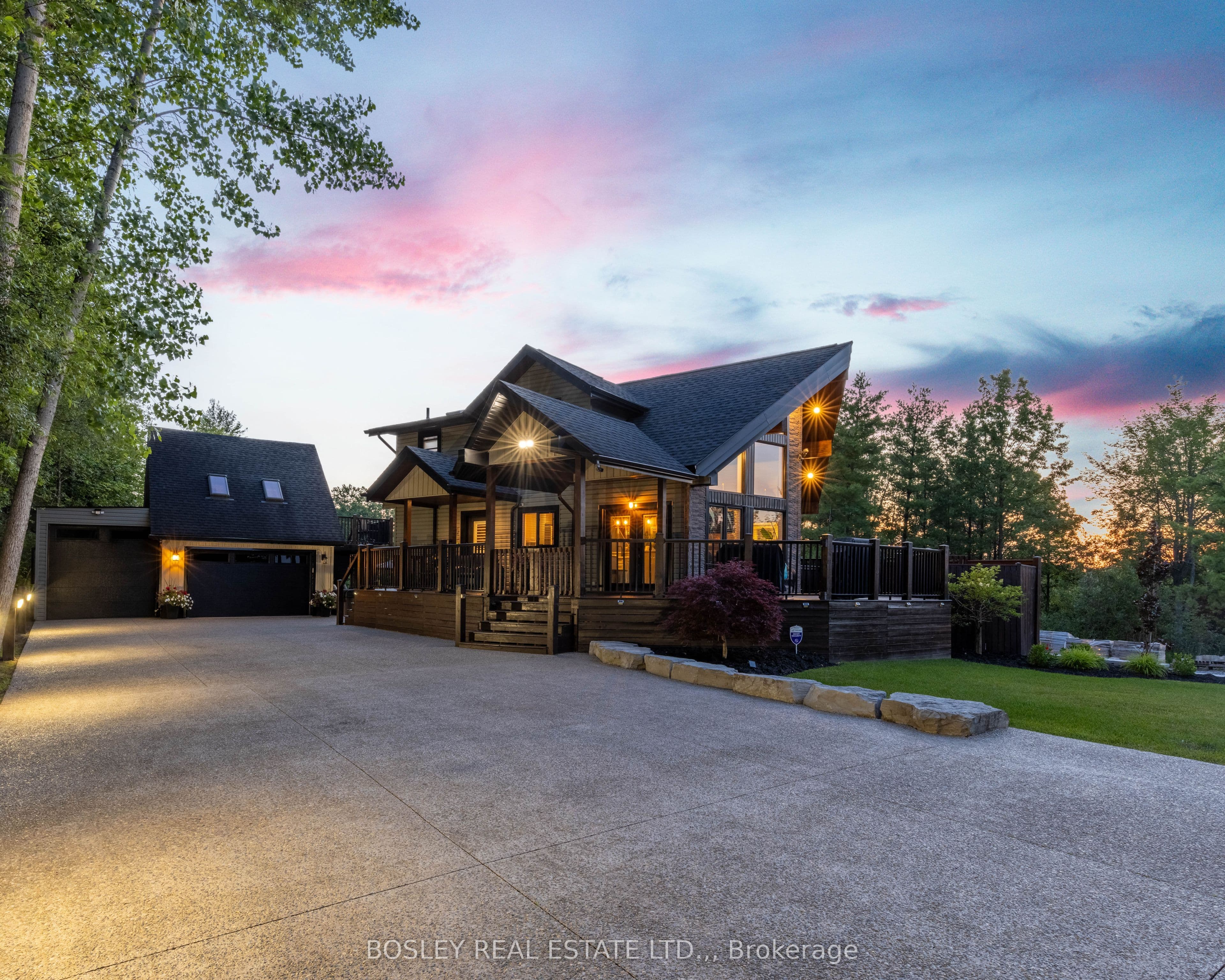 4949 Lyon's Parkway photo 1