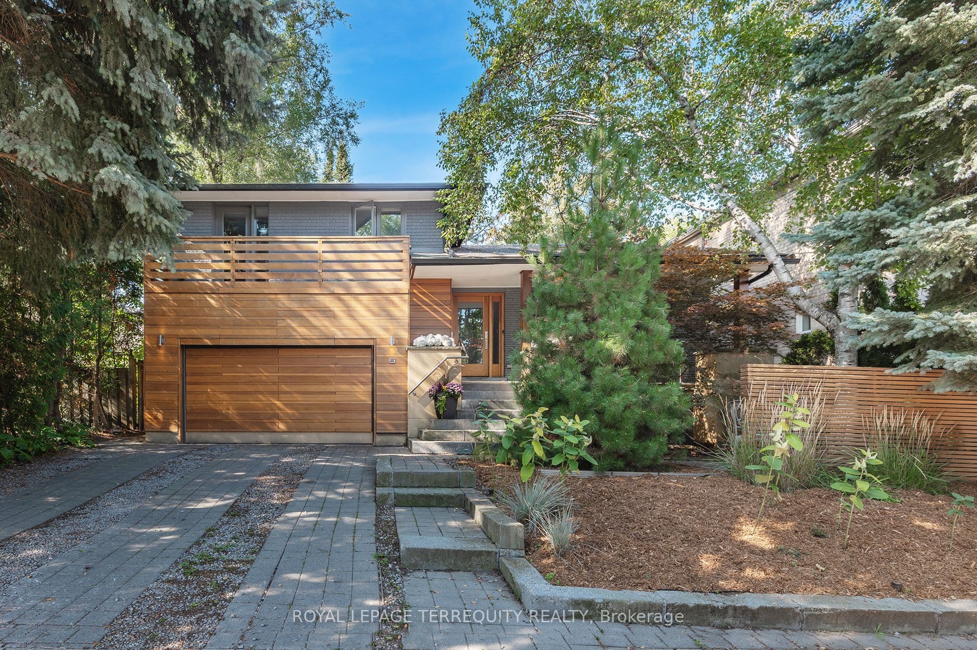 6 Earlington Avenue photo 1