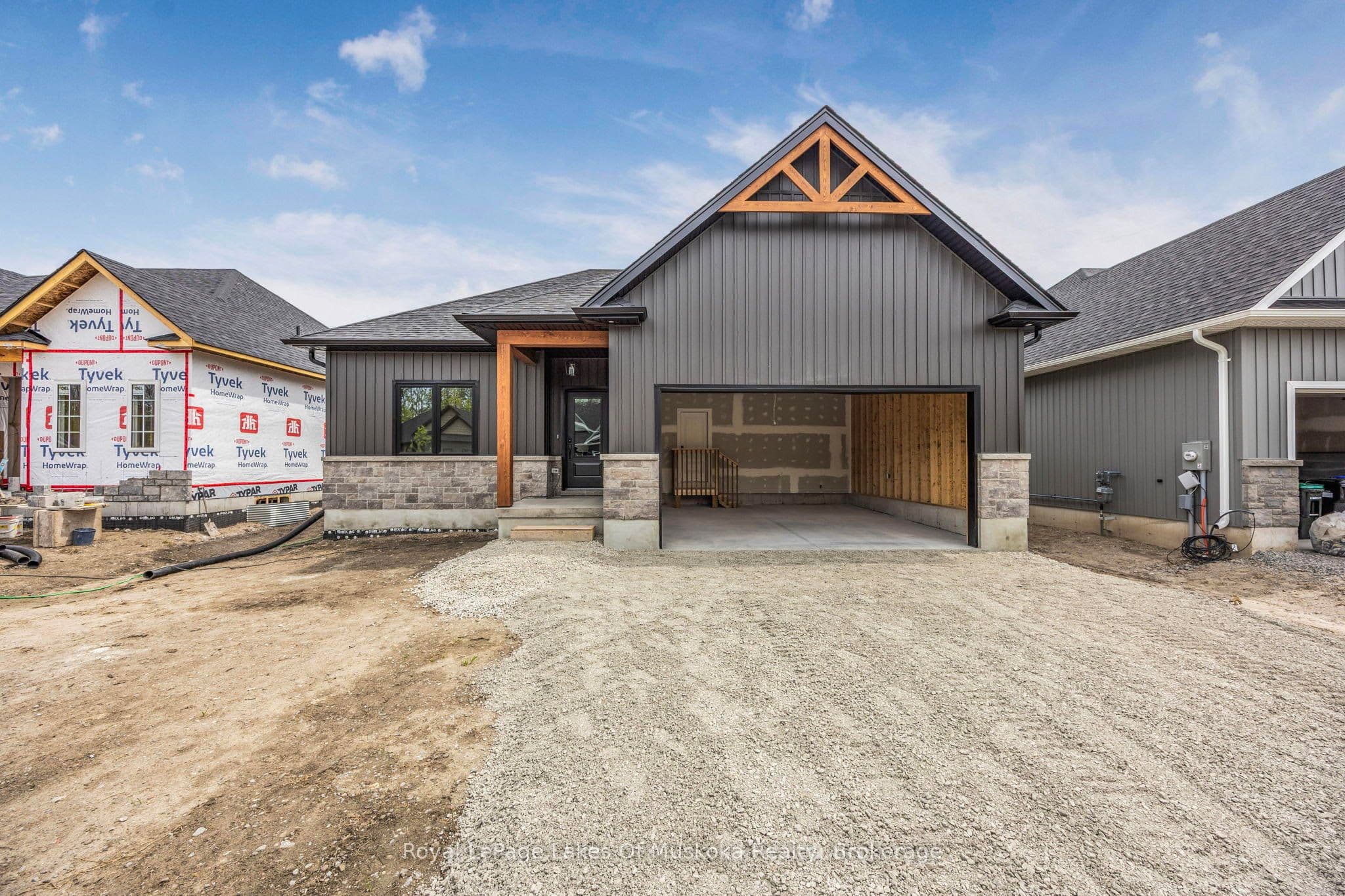 120 Brandon Avenue photo 1