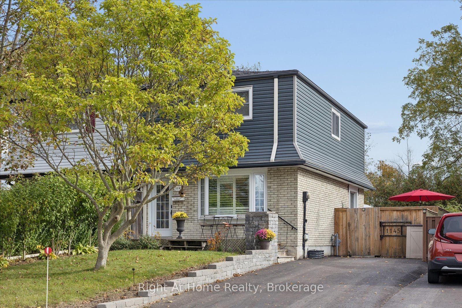 1145 Valley Court photo 1