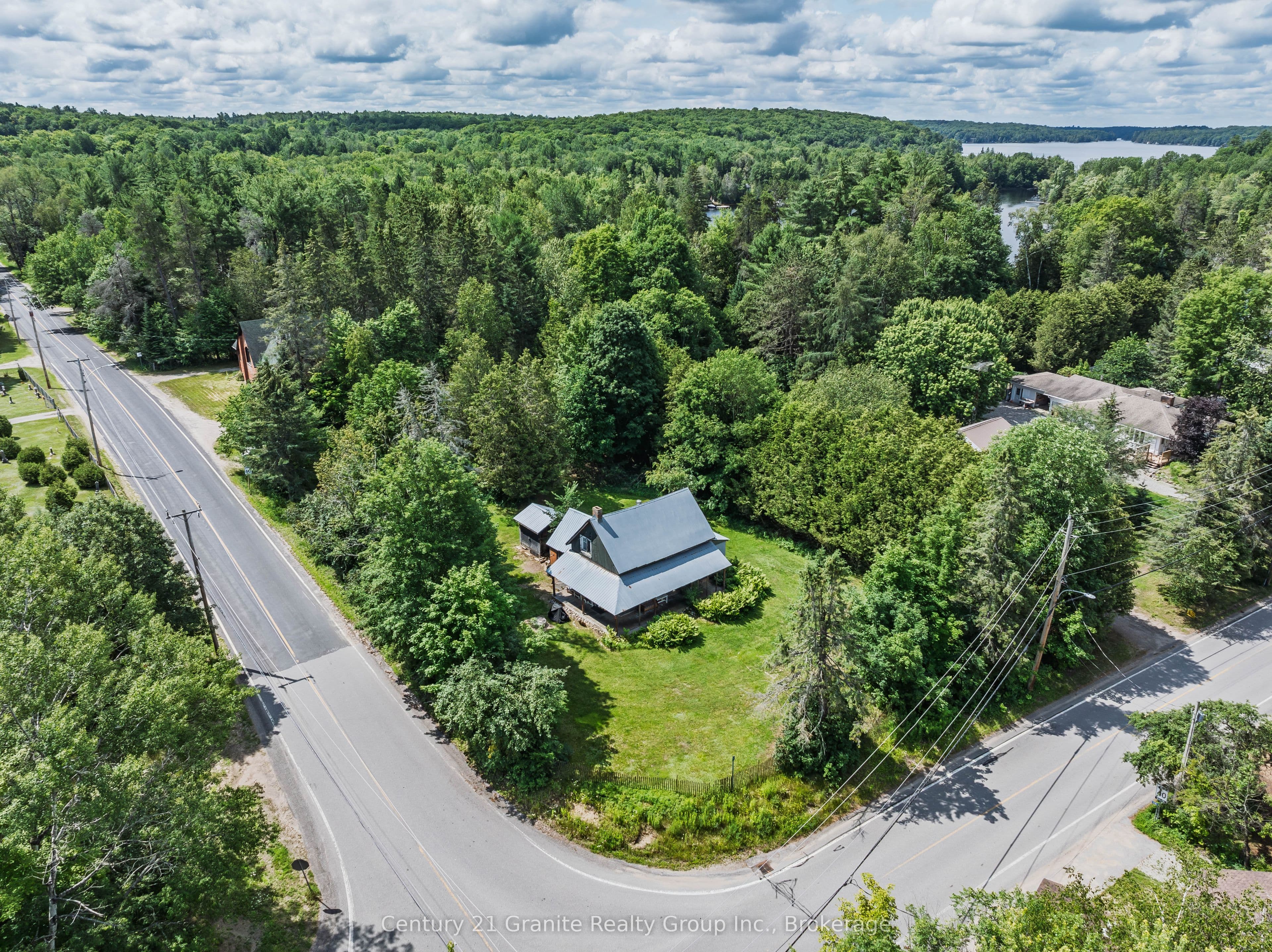 1745 Ingoldsby Road photo 1