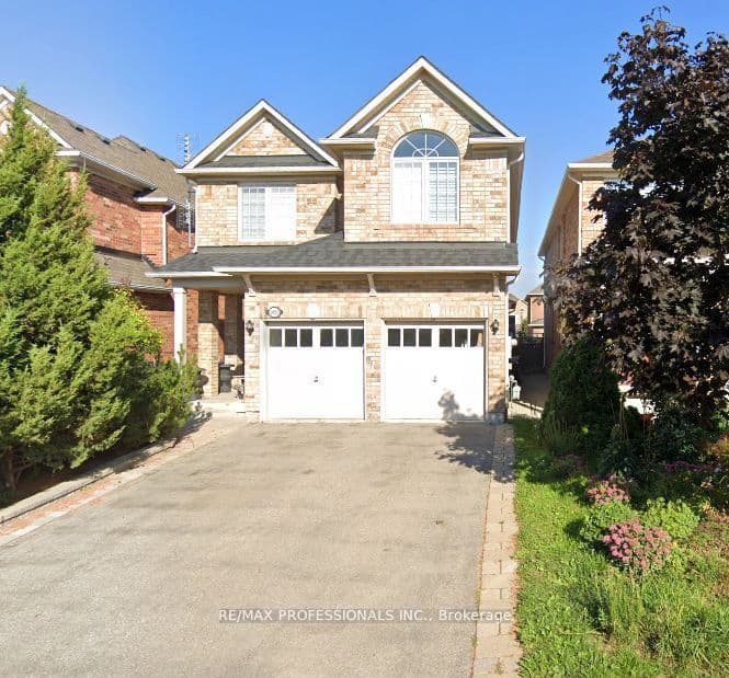 3895 Henrietta Way photo 1