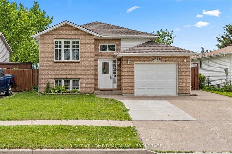 4272 Northwood Lakes Drive photo 1