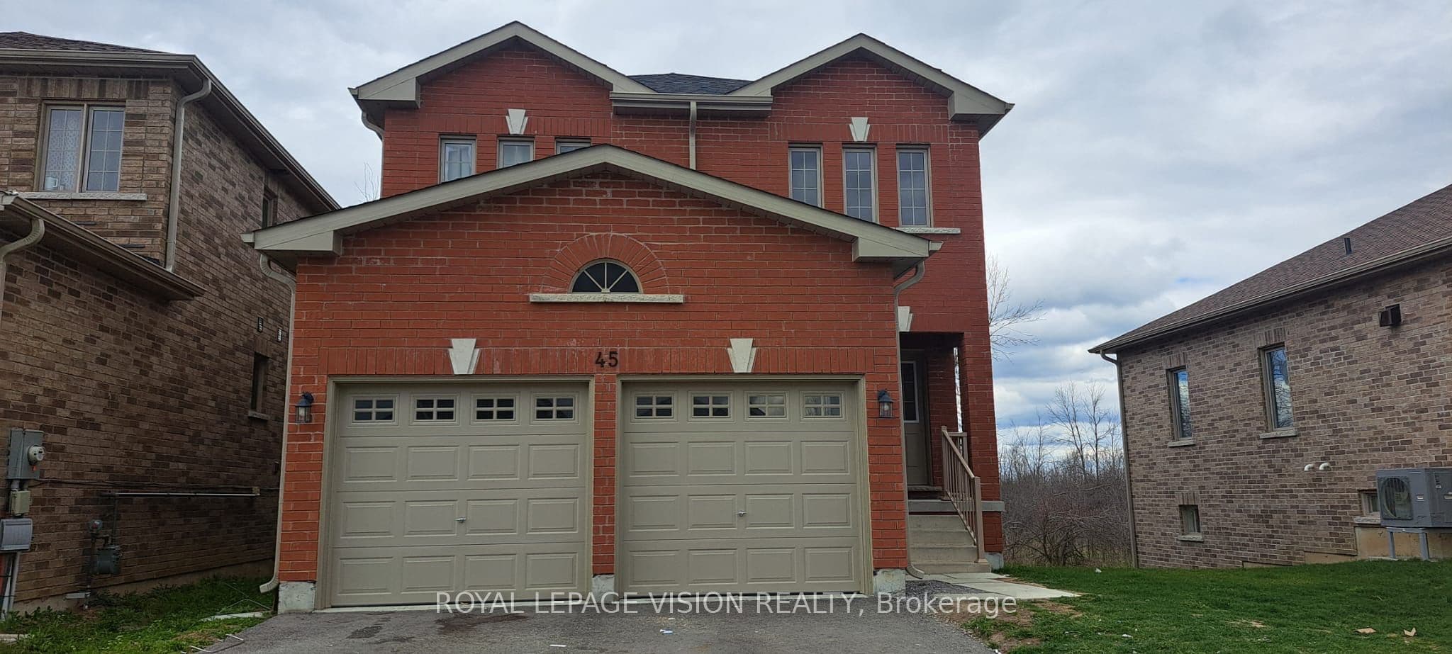 45 Carew Boulevard photo 1