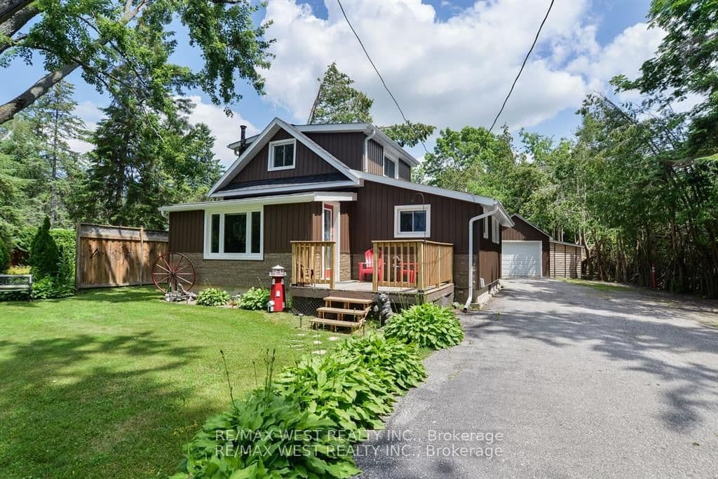 89 Cedar Beach Road photo 1