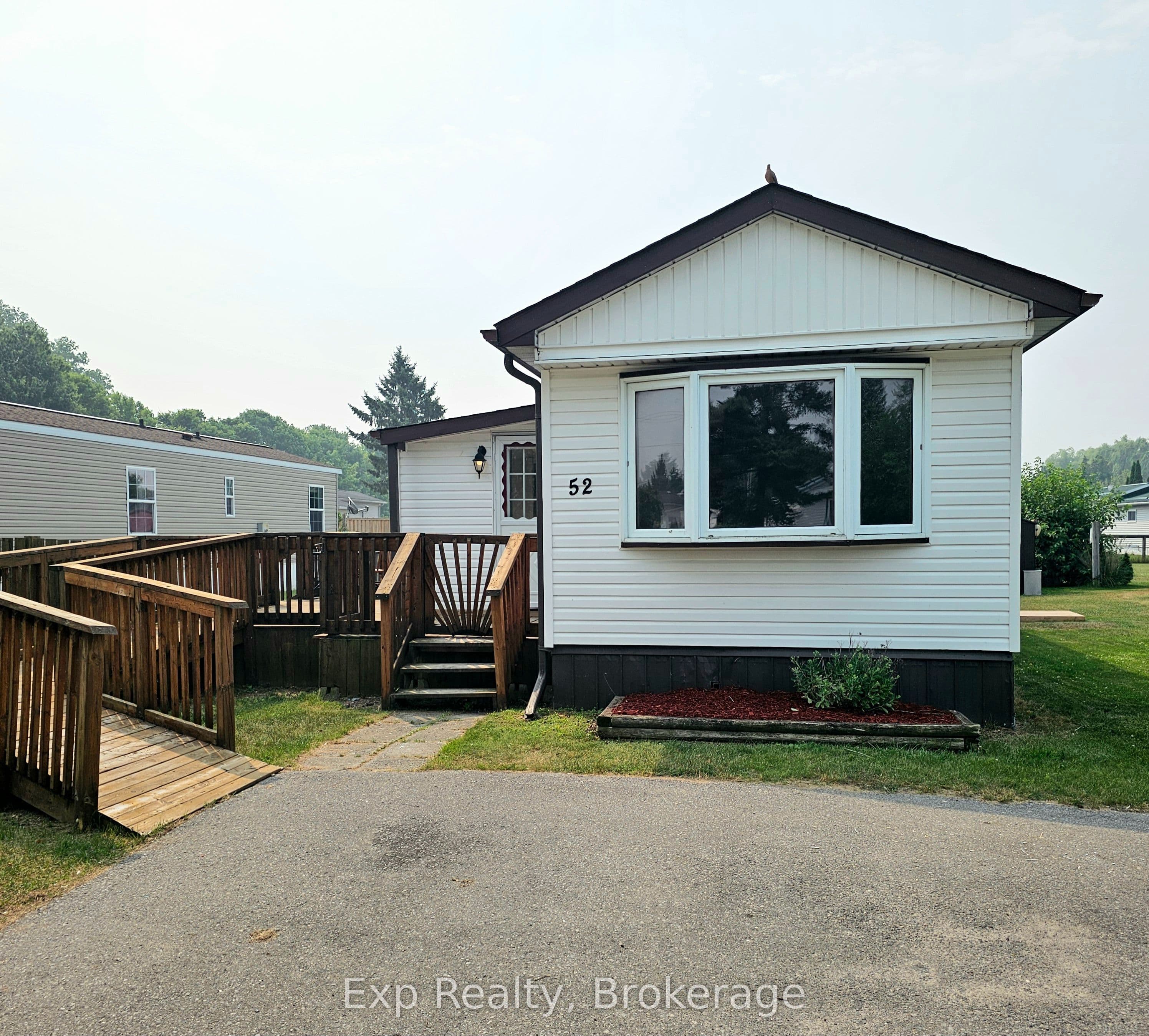 529-52 HWY2 Estates photo 1