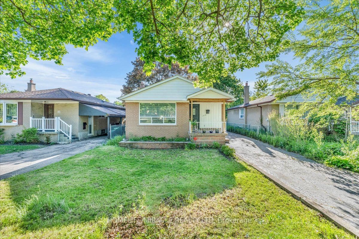 1238 Pharmacy Avenue photo 1
