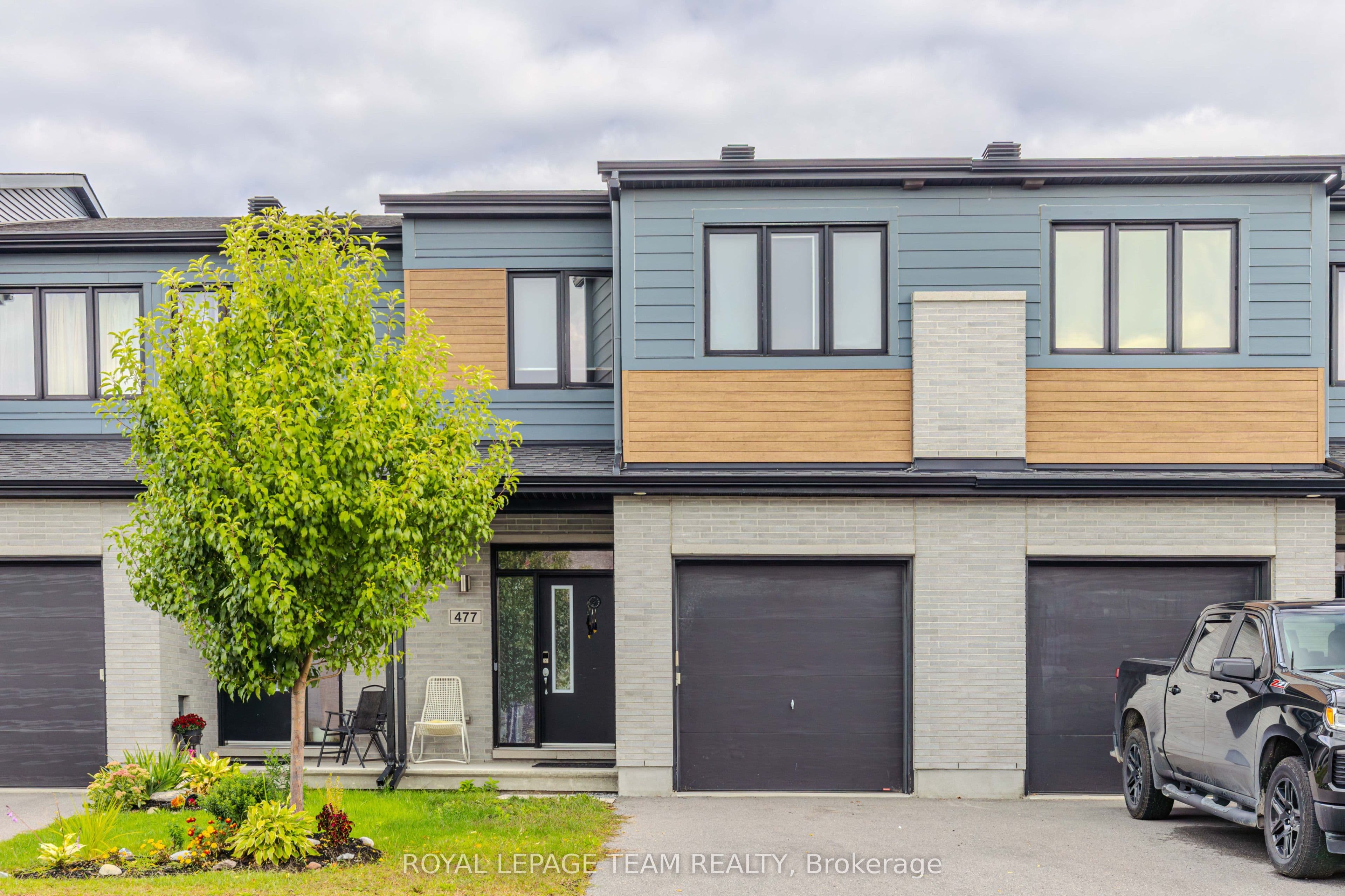 477 Cope Drive photo 1
