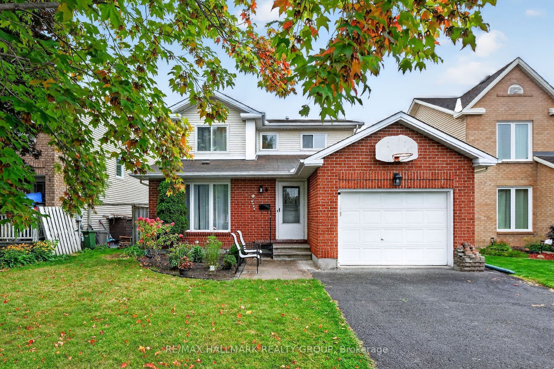 502 Rougemount Crescent photo 1