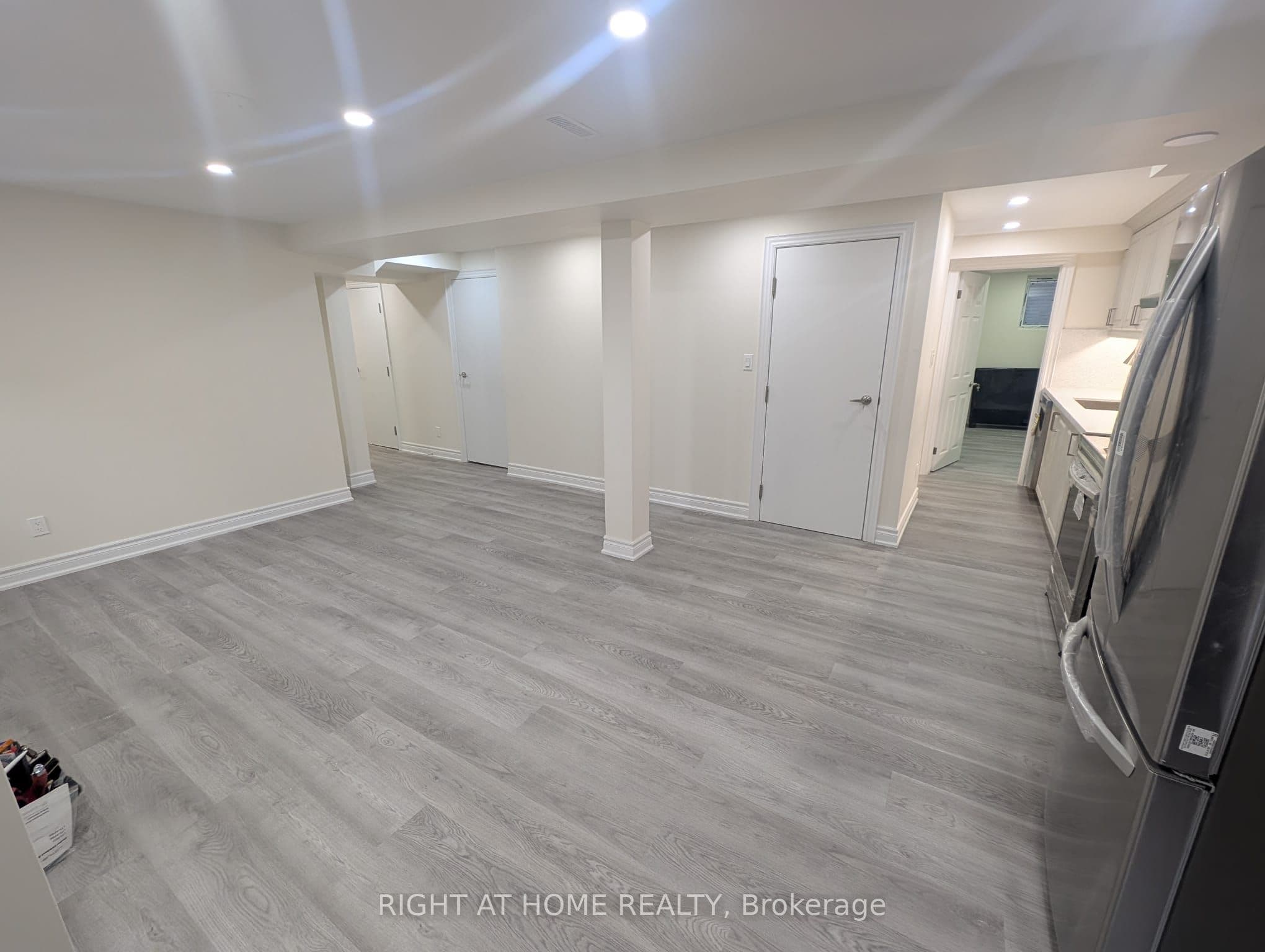 Unit Bsmt 8 Mantell Crescent photo 1