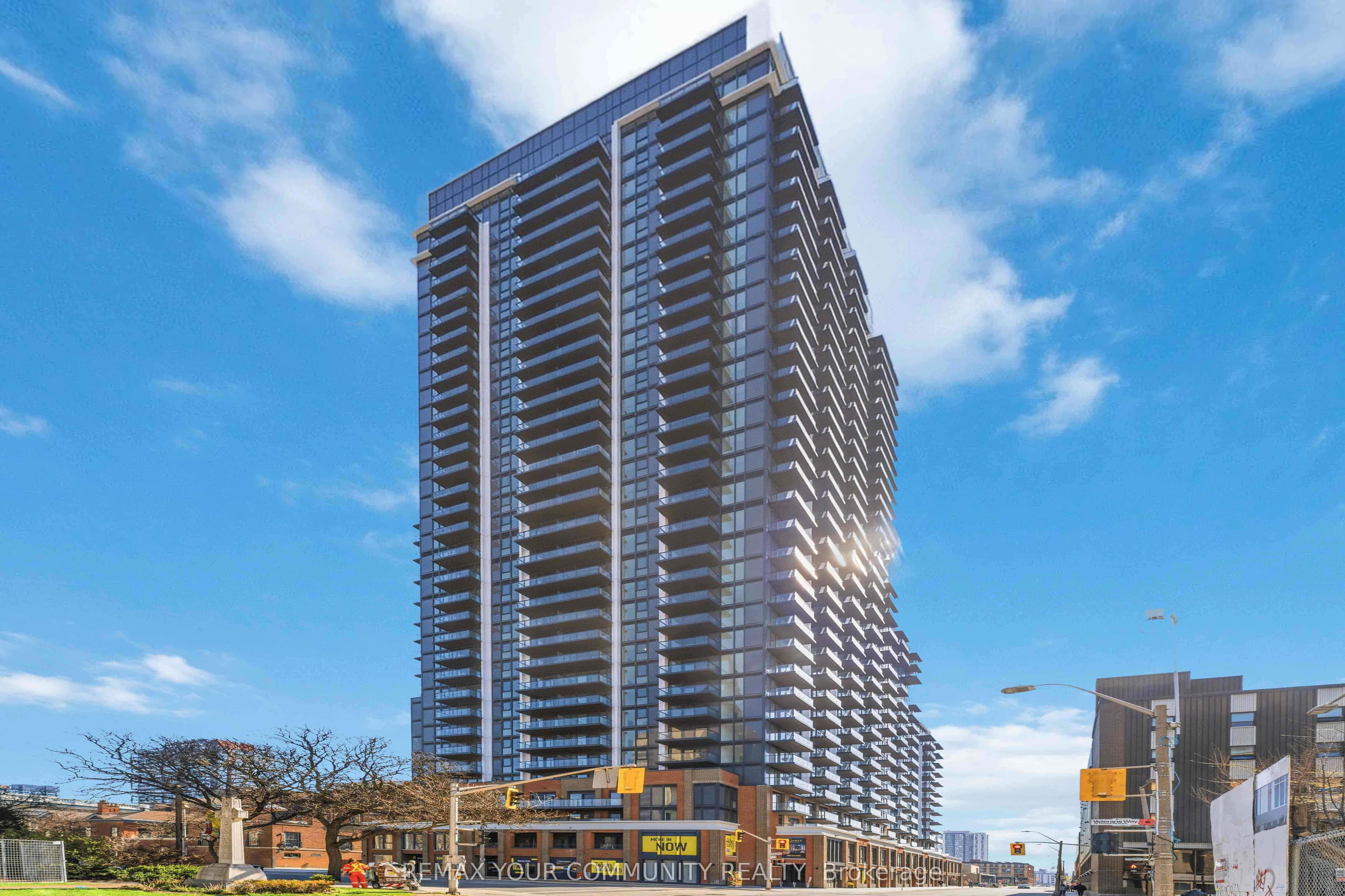 Unit 3209 75 James Street photo 1