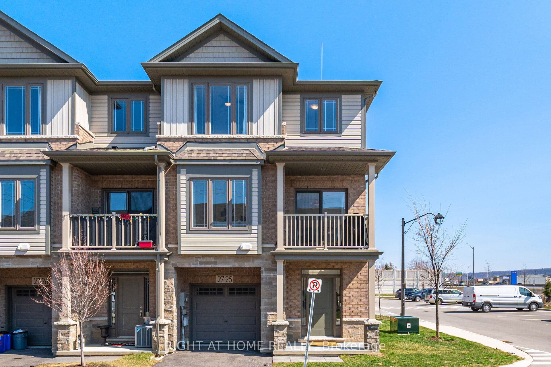 Unit 25 27 Rachel Drive photo 1