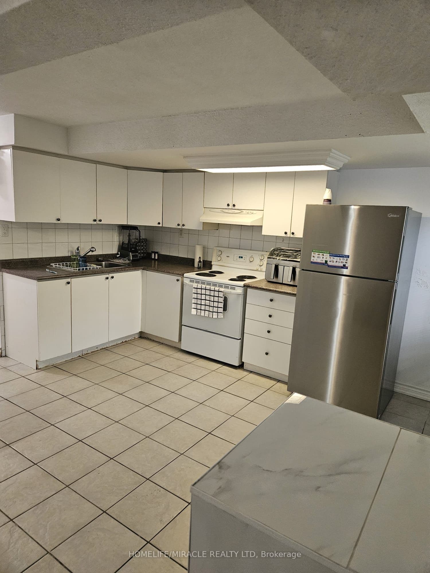 43 Blossom Avenue photo 1