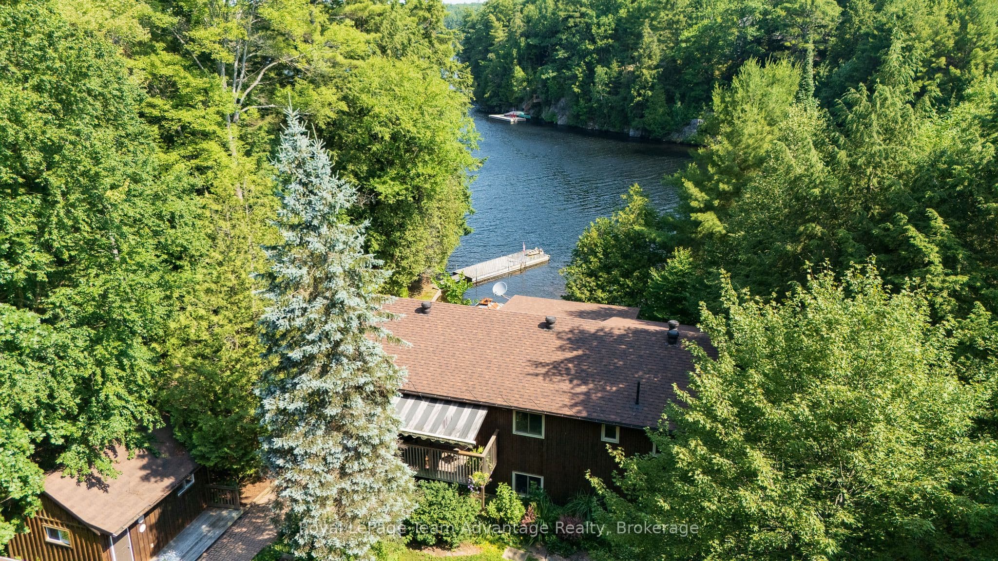 30 Bartlett Drive photo 1