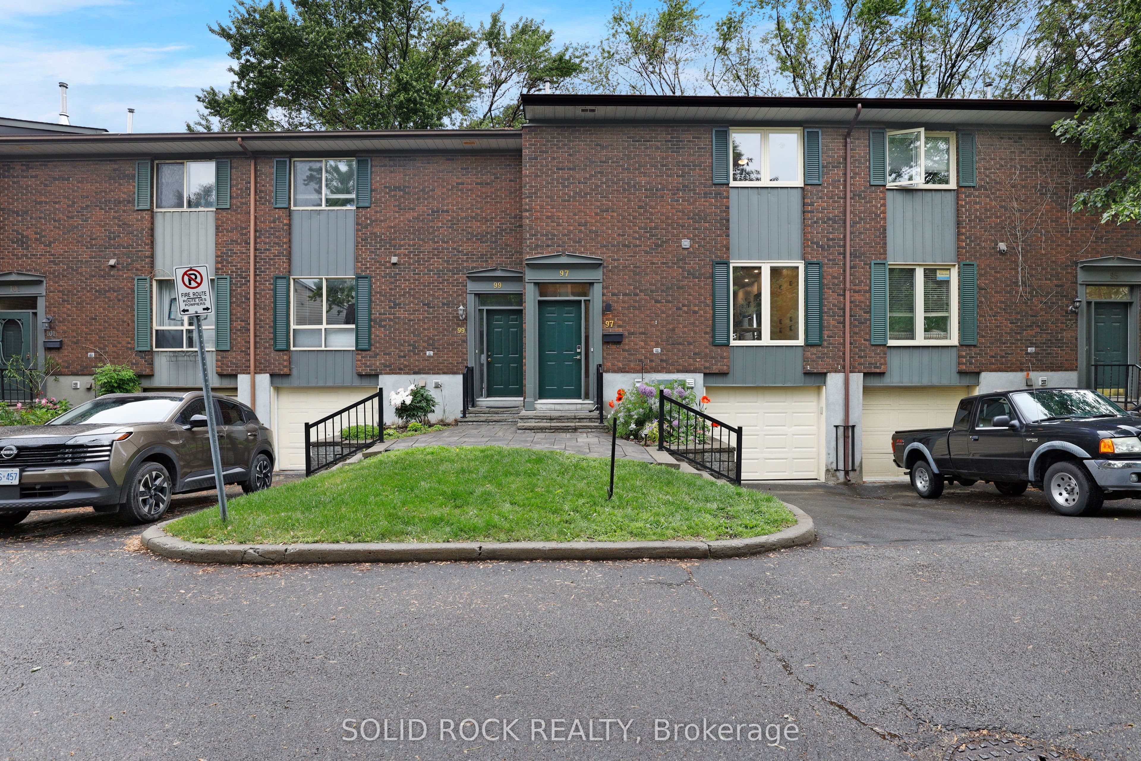 Unit 61 97 Beachview Private photo 1