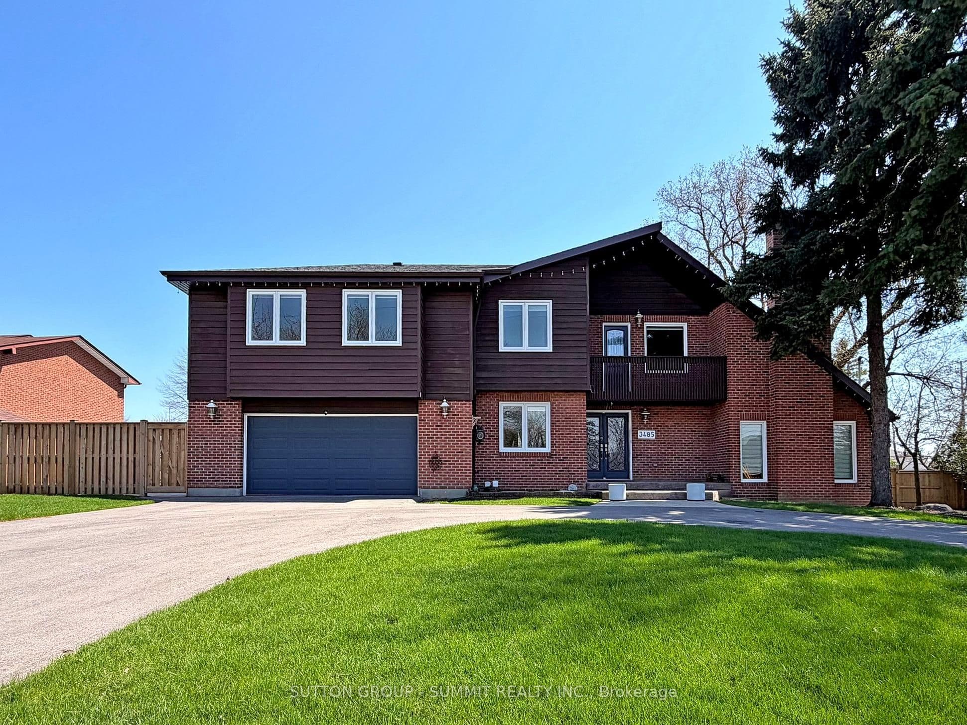 3485 Cawthra Road photo 1
