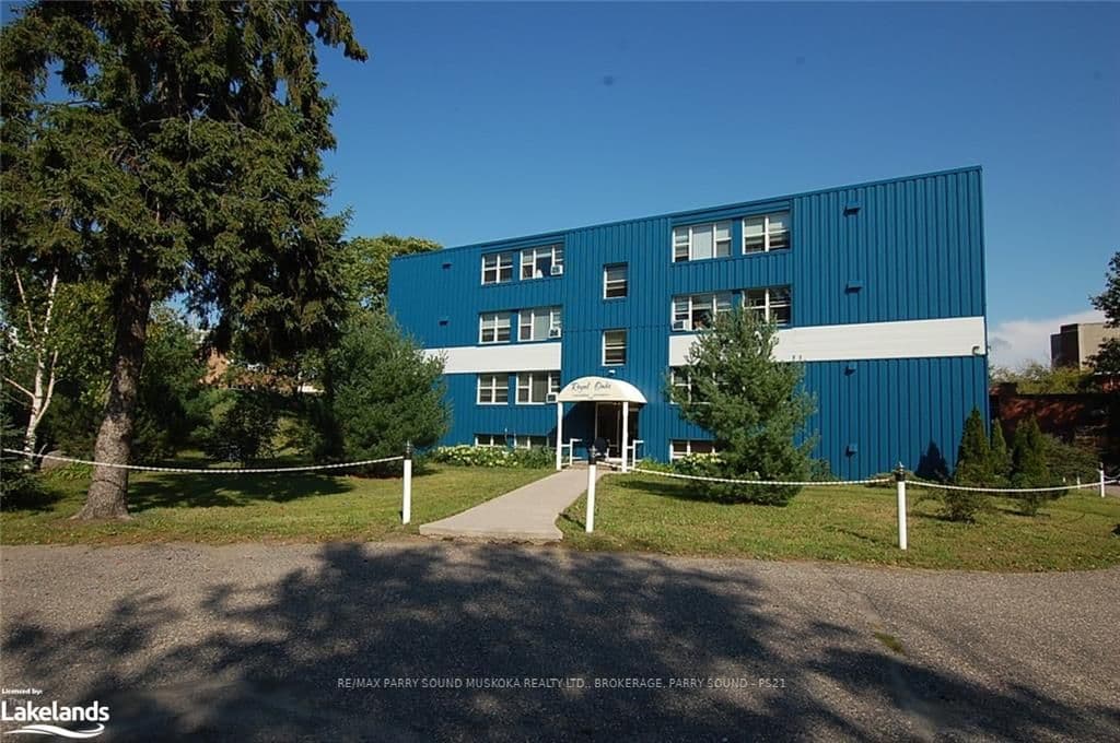 Unit 16 118 ISABELLA Street photo 1