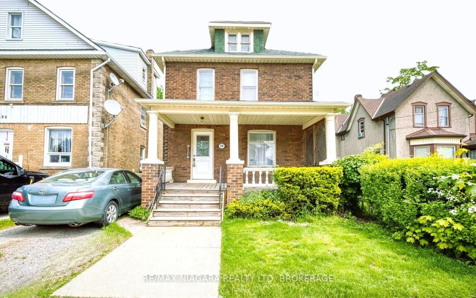 208 Hellems Avenue photo 1