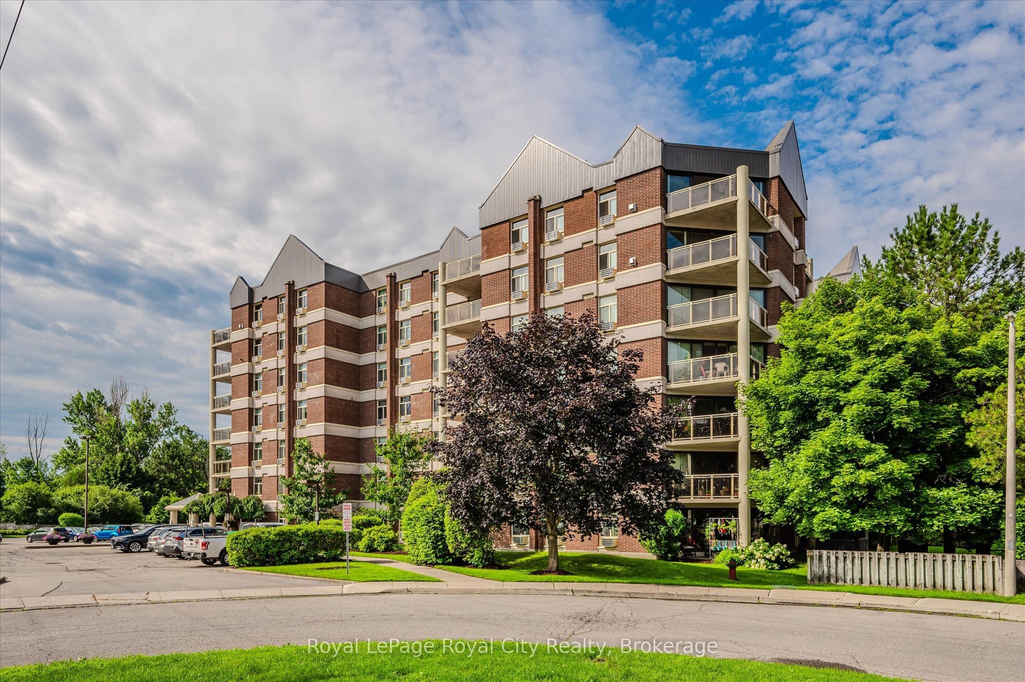 Unit 507 8 Christopher Court photo 1