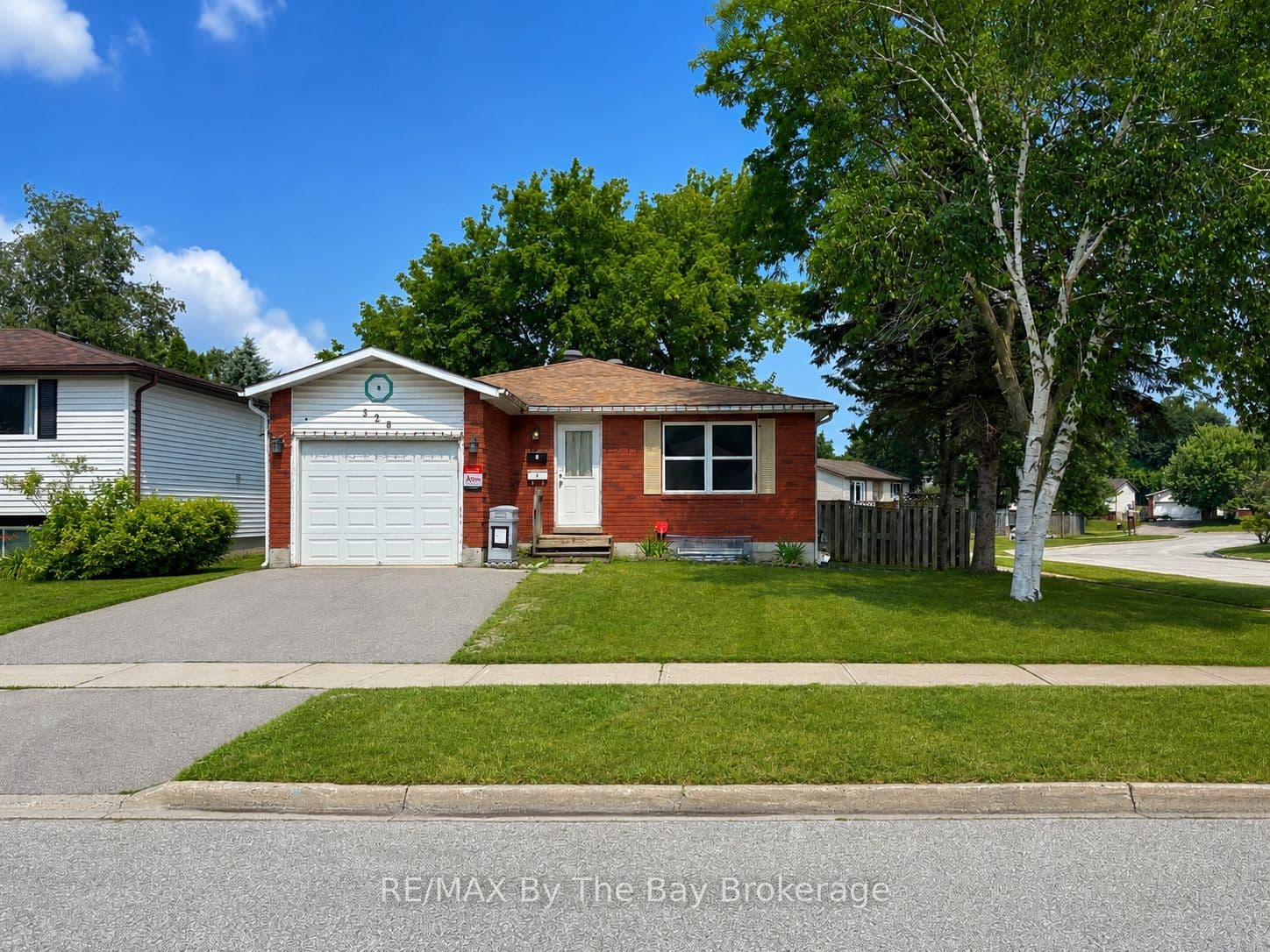 326 Christine Drive photo 1