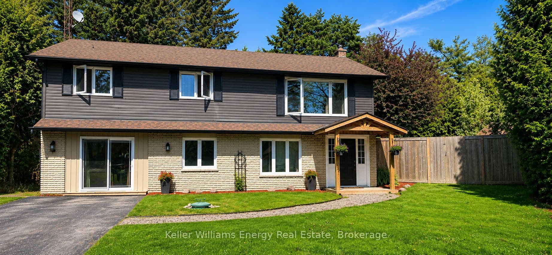 19 Pinewood Crescent photo 1