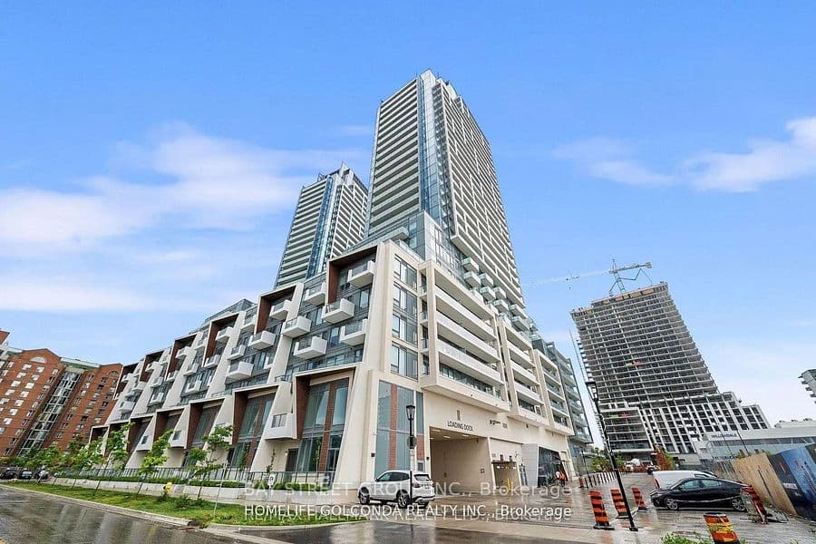 Unit S621 8 Olympic Garden Drive photo 1