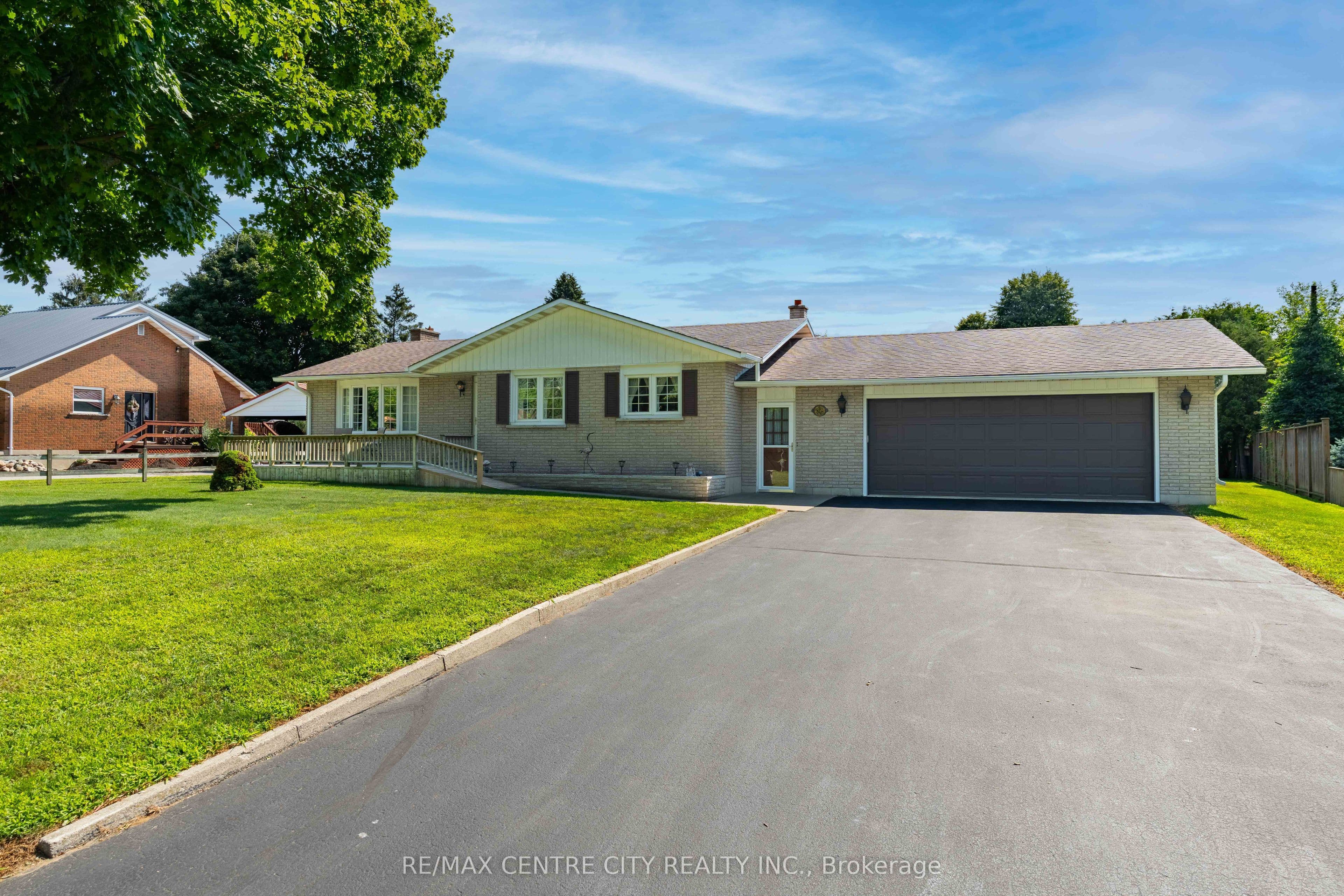 8114 Sandytown Road photo 1