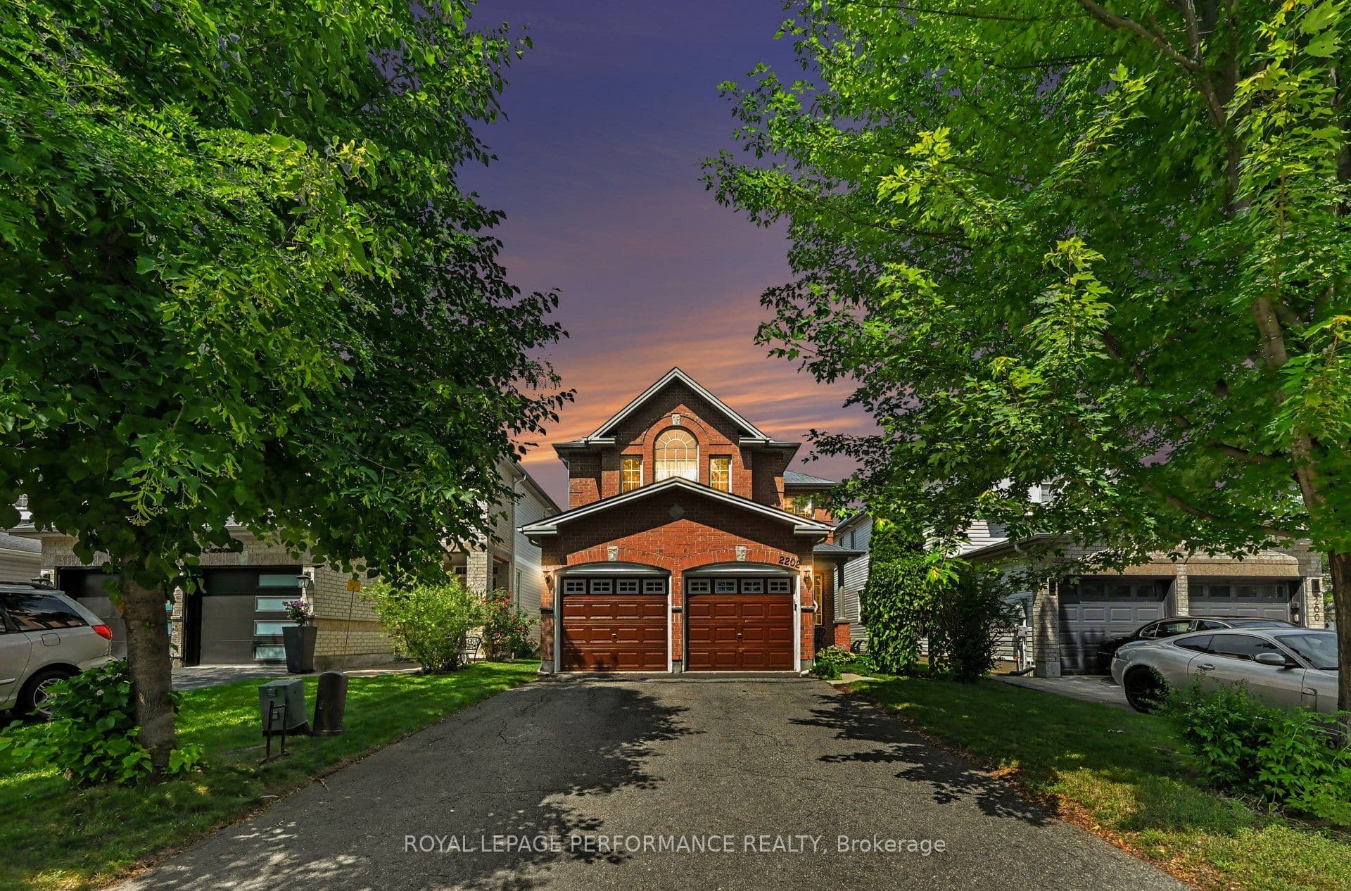 2202 Clendenan Crescent photo 1