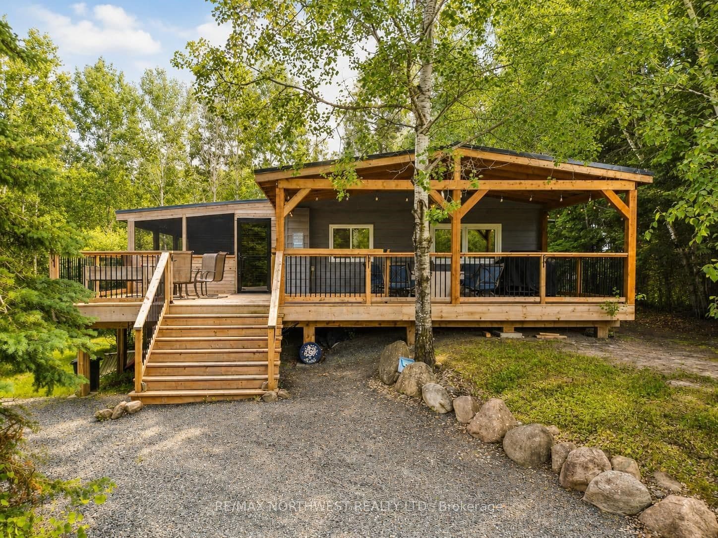 73 Copper Head Road photo 1