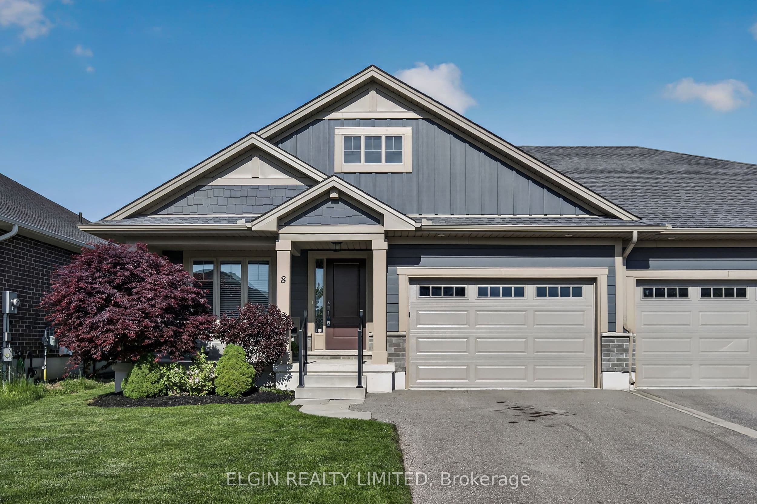 8 Ashberry Place photo 1