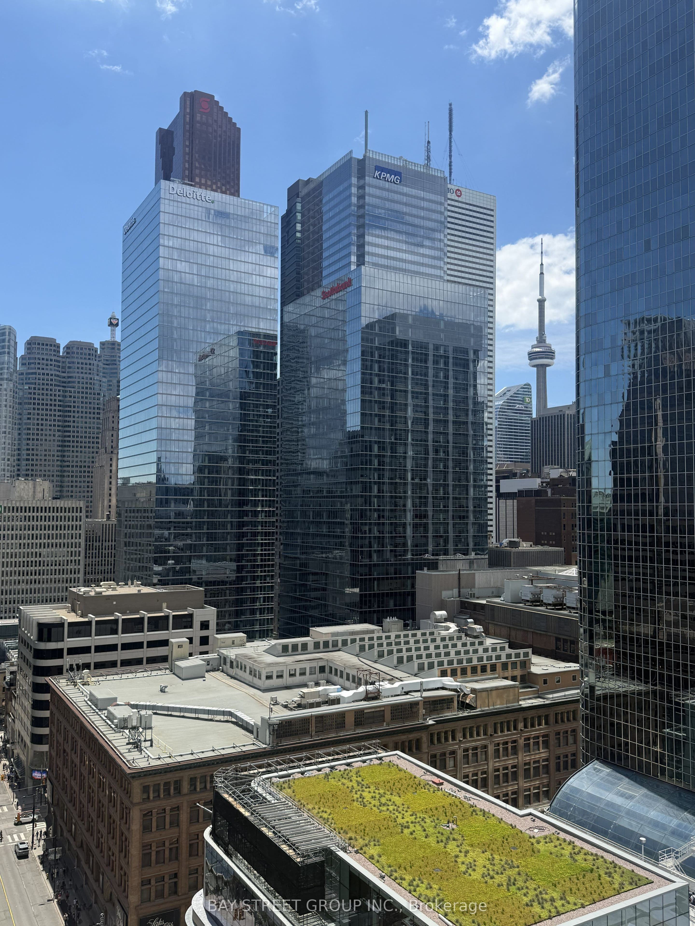 Unit 1709 197 Yonge Street photo 1