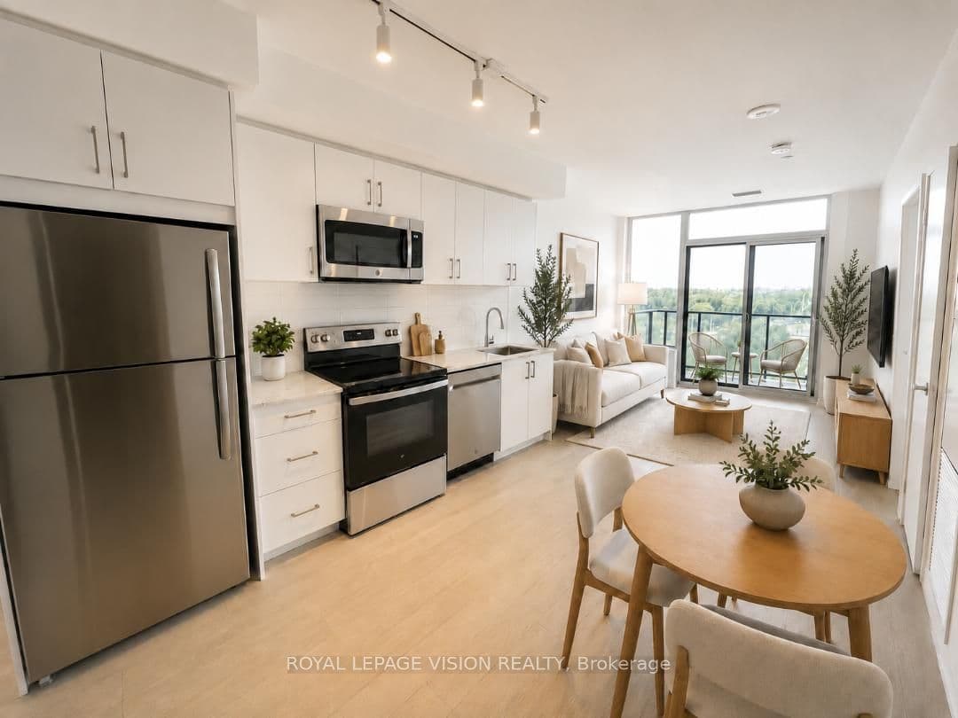 Unit 811 4010 Eglinton Avenue photo 1