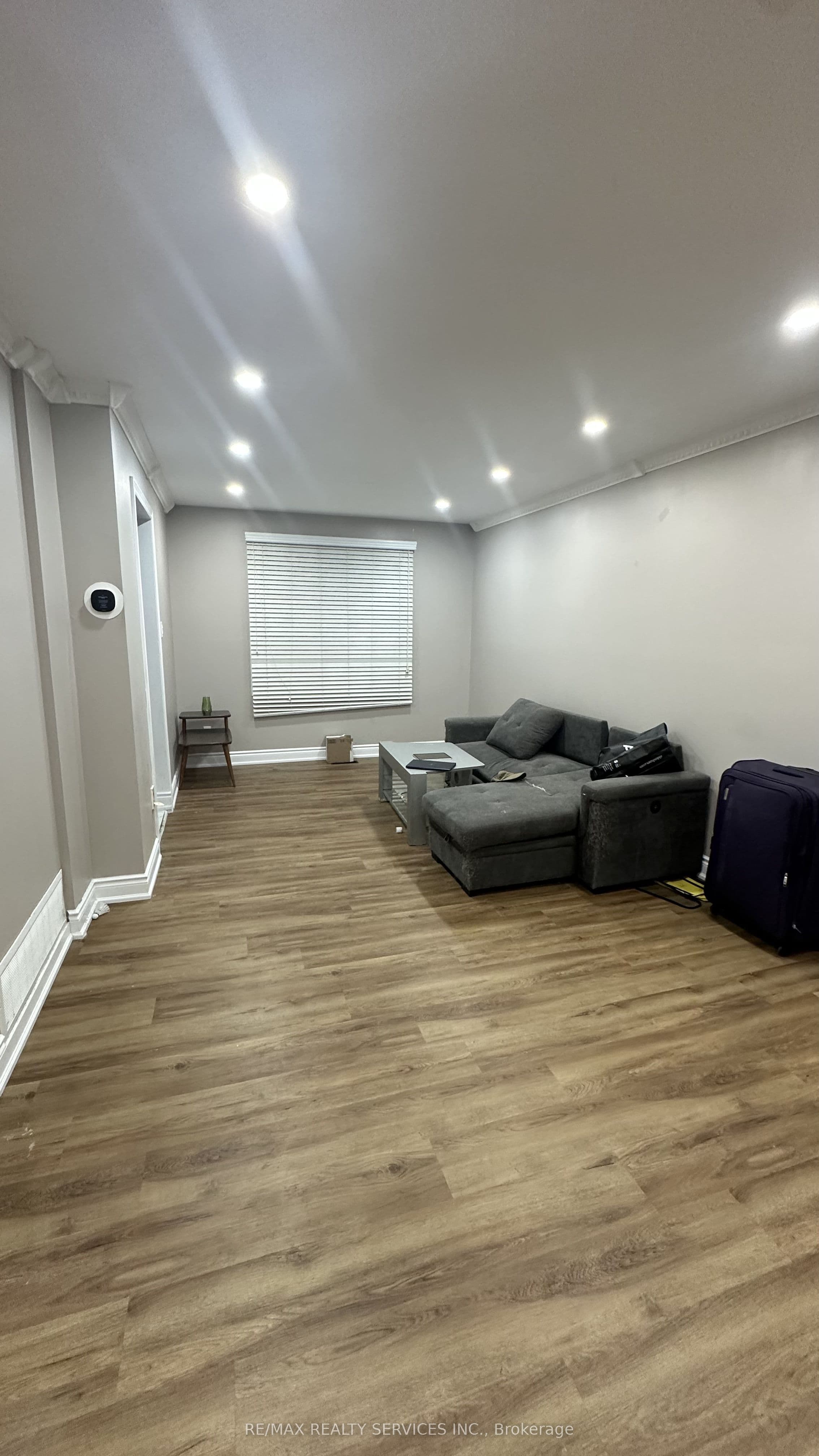 67 La France Road photo 1