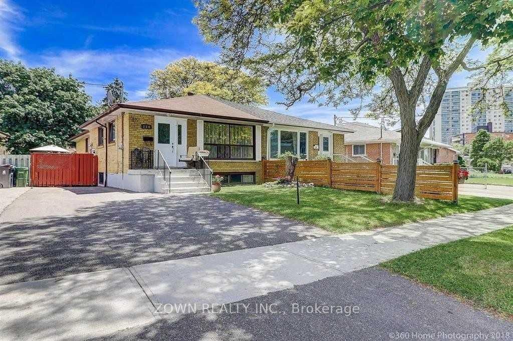 234 Roywood Drive photo 1