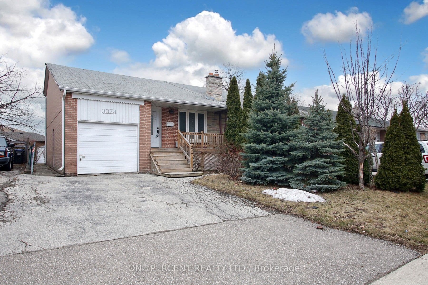 3074 Merritt Avenue photo 1