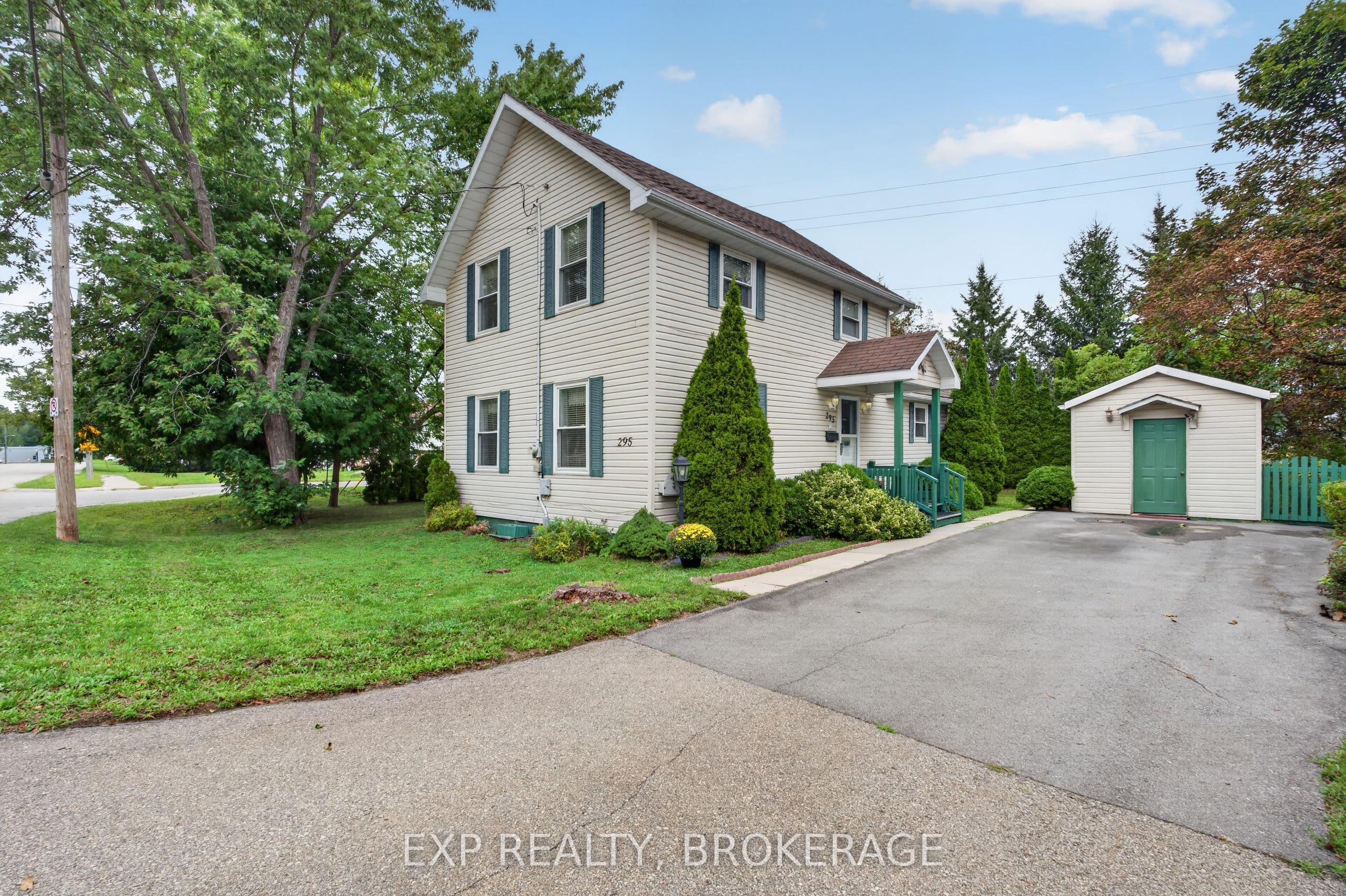 295 VICTORIA Avenue photo 1
