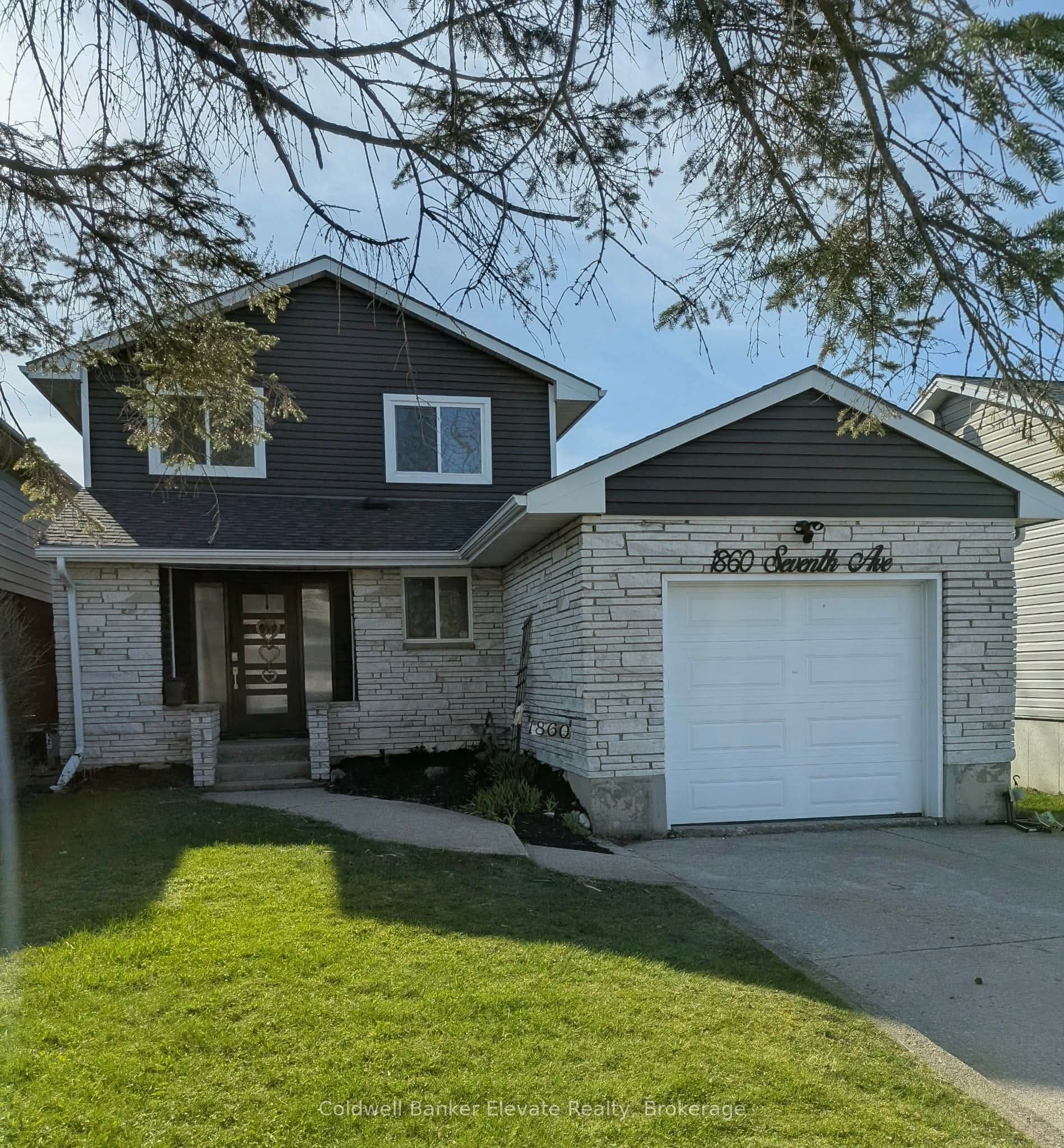 1860 7TH Avenue photo 1