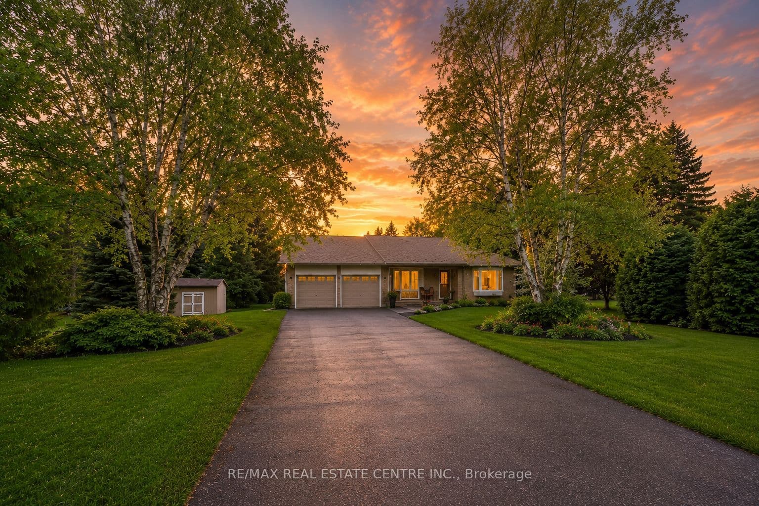 1684 Vaughan Drive photo 1